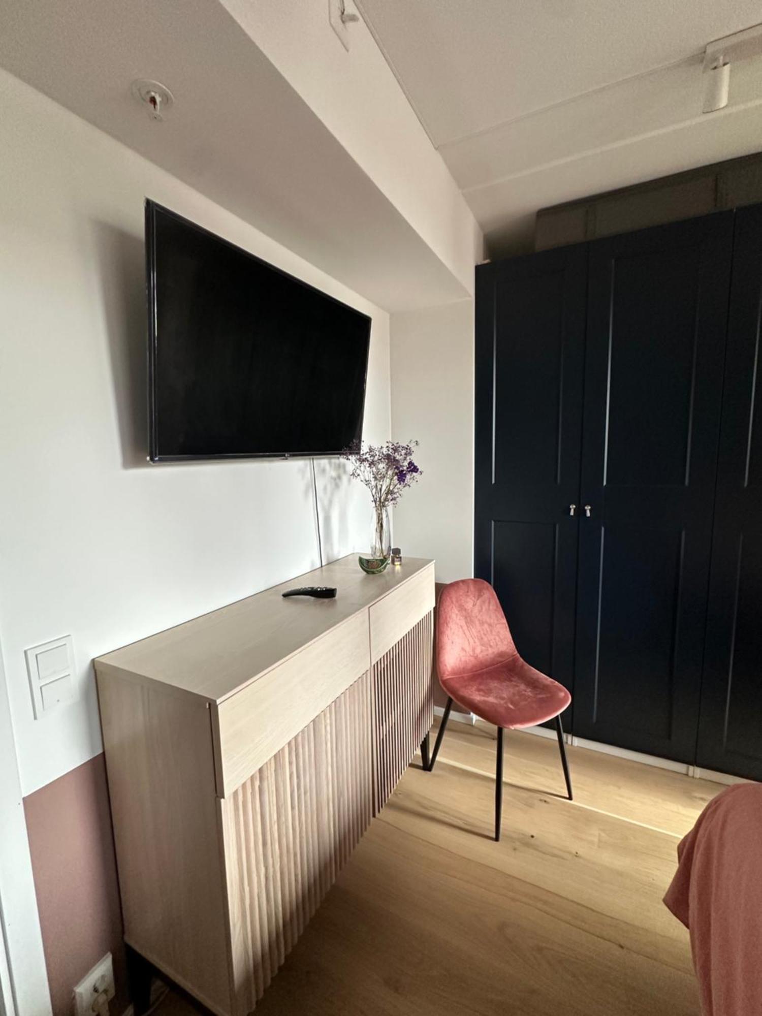 Stylish In A Fun Neighborhood Appartement *
